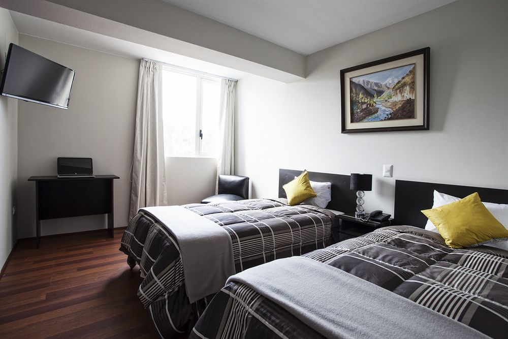 Hotel Santa Cruz Лима Екстериор снимка